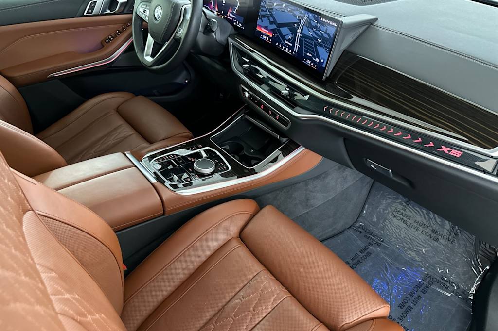 Thumbnail: 2025 BMW X5 - 12