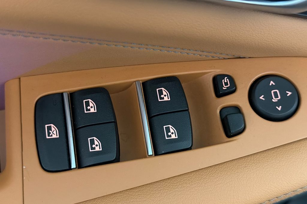 Thumbnail: 2026 BMW X5 - 22