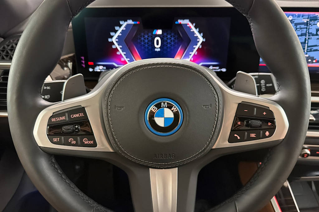 Thumbnail: 2026 BMW X5 - 27