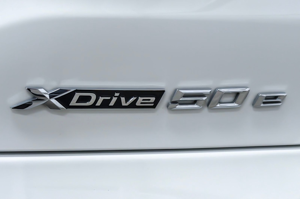 Thumbnail: 2024 BMW X5 - 7