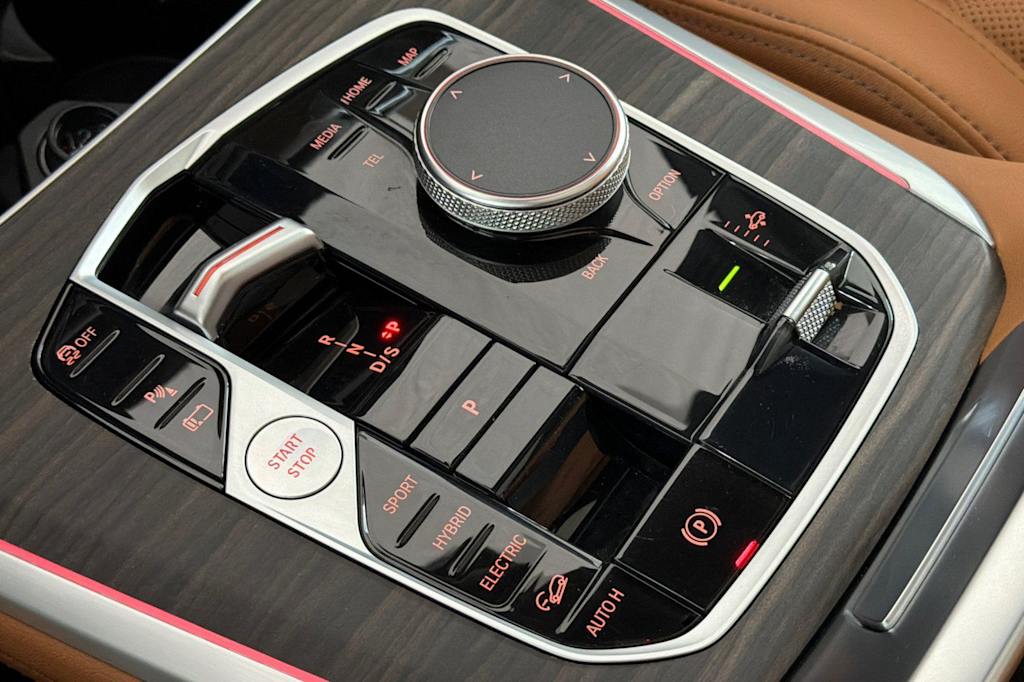 Thumbnail: 2024 BMW X5 - 24