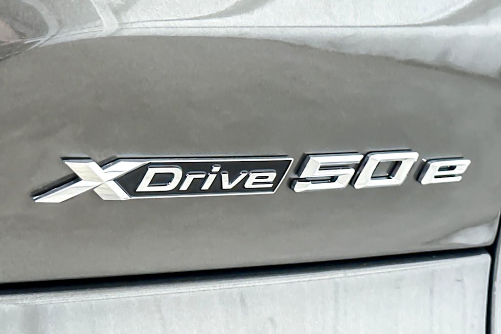 Thumbnail: 2026 BMW X5 - 7