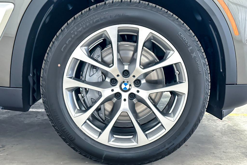 Thumbnail: 2026 BMW X5 - 8
