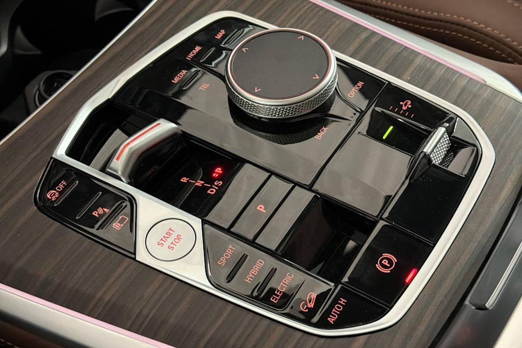 Thumbnail: 2026 BMW X5 - 24