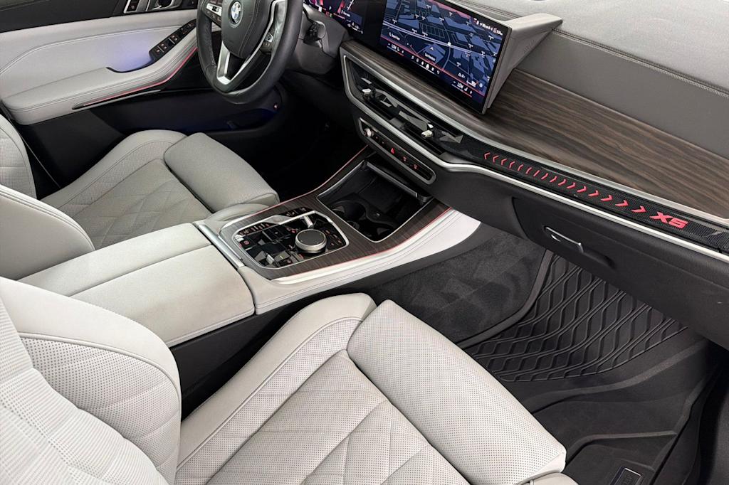 Thumbnail: 2024 BMW X5 - 11