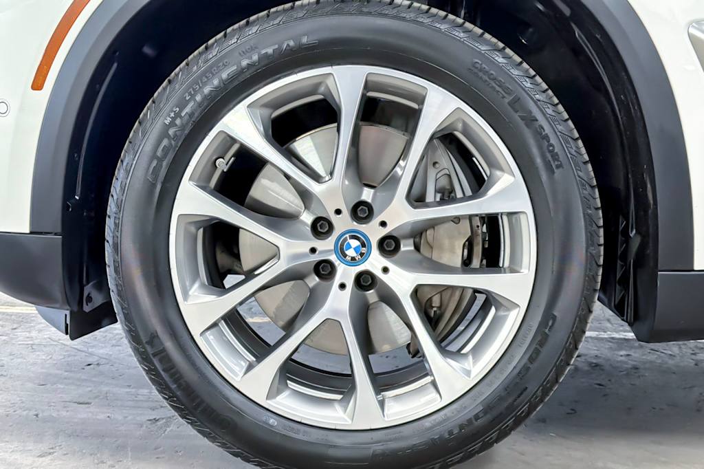 Thumbnail: 2024 BMW X5 - 8