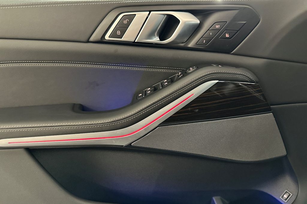 Thumbnail: 2025 BMW X5 - 19