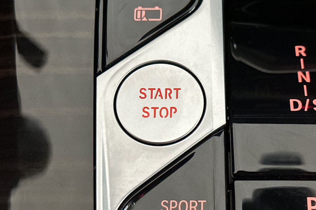 Thumbnail: 2025 BMW X5 - 25