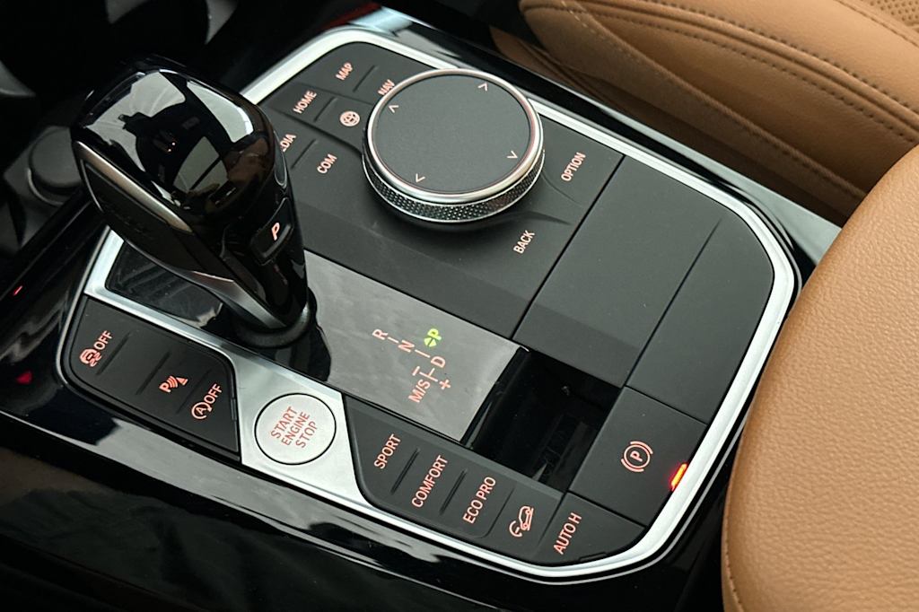 Thumbnail: 2022 BMW X3 - 14