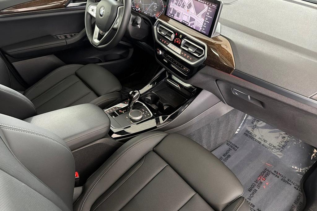 Thumbnail: 2024 BMW X3 - 12