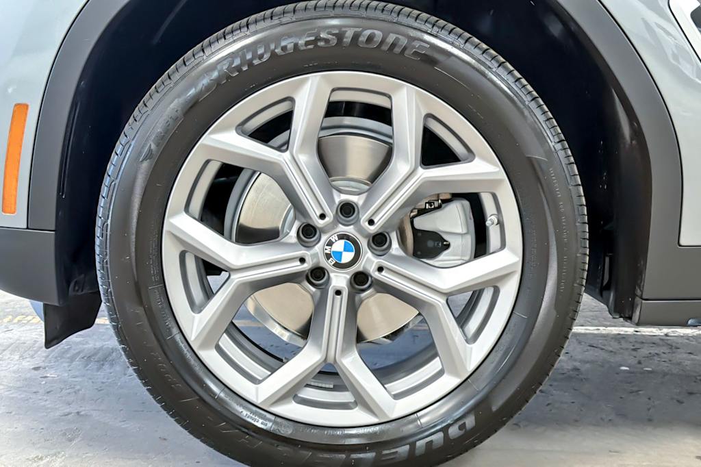 Thumbnail: 2023 BMW X3 - 8