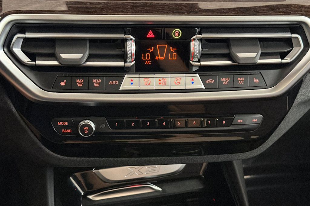 Thumbnail: 2023 BMW X3 - 26