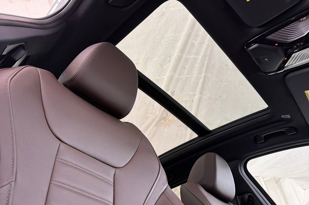 Thumbnail: 2023 BMW X3 - 23