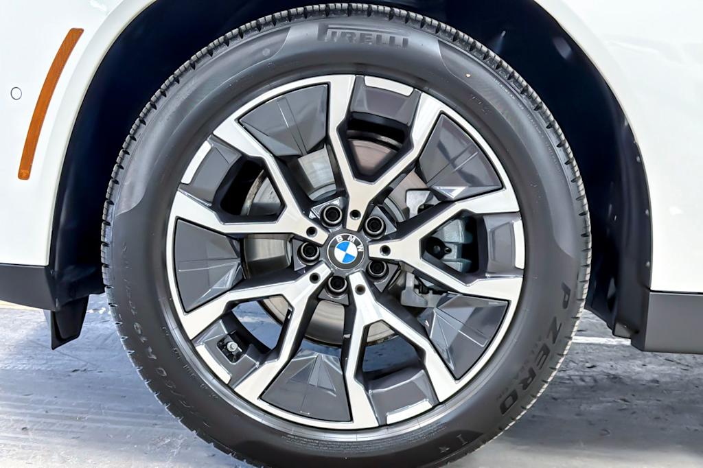 Thumbnail: 2026 BMW X3 - 8