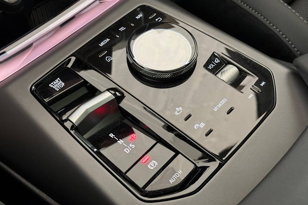 Thumbnail: 2026 BMW X3 - 14