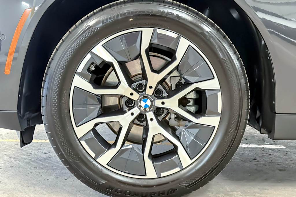Thumbnail: 2026 BMW X3 - 8