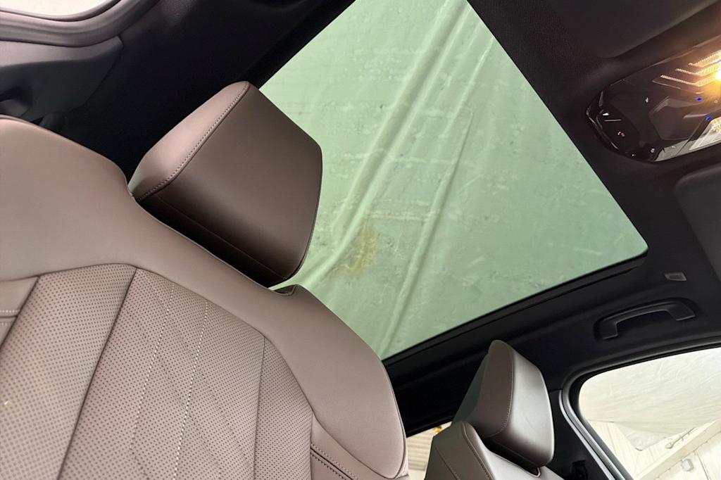 Thumbnail: 2025 BMW X3 - 24