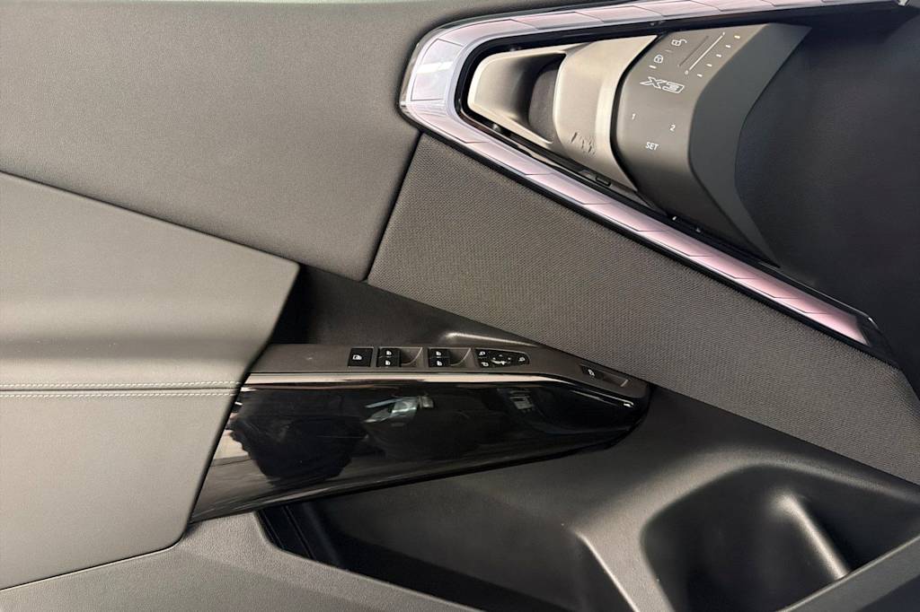 Thumbnail: 2026 BMW X3 - 22