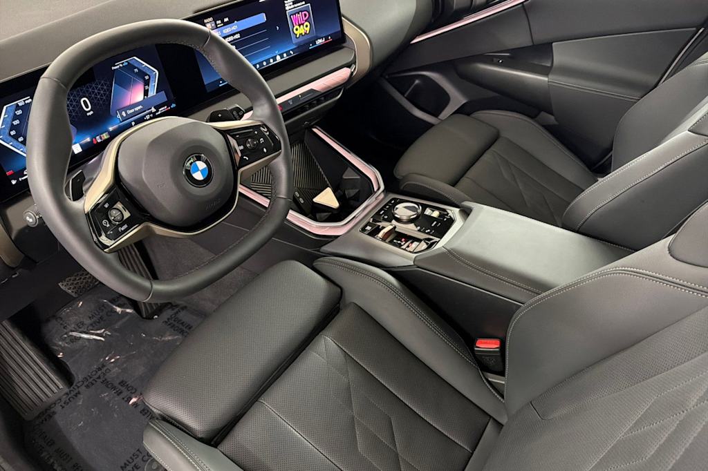 Thumbnail: 2025 BMW X3 - 10