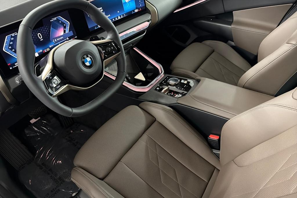 Thumbnail: 2025 BMW X3 - 10