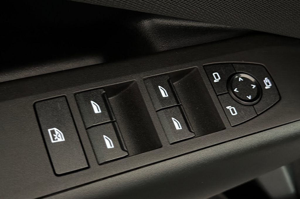 Thumbnail: 2025 BMW X3 - 22