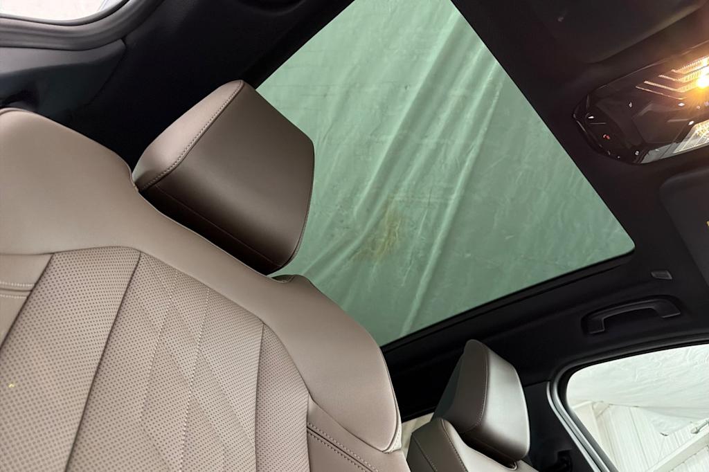 Thumbnail: 2025 BMW X3 - 23