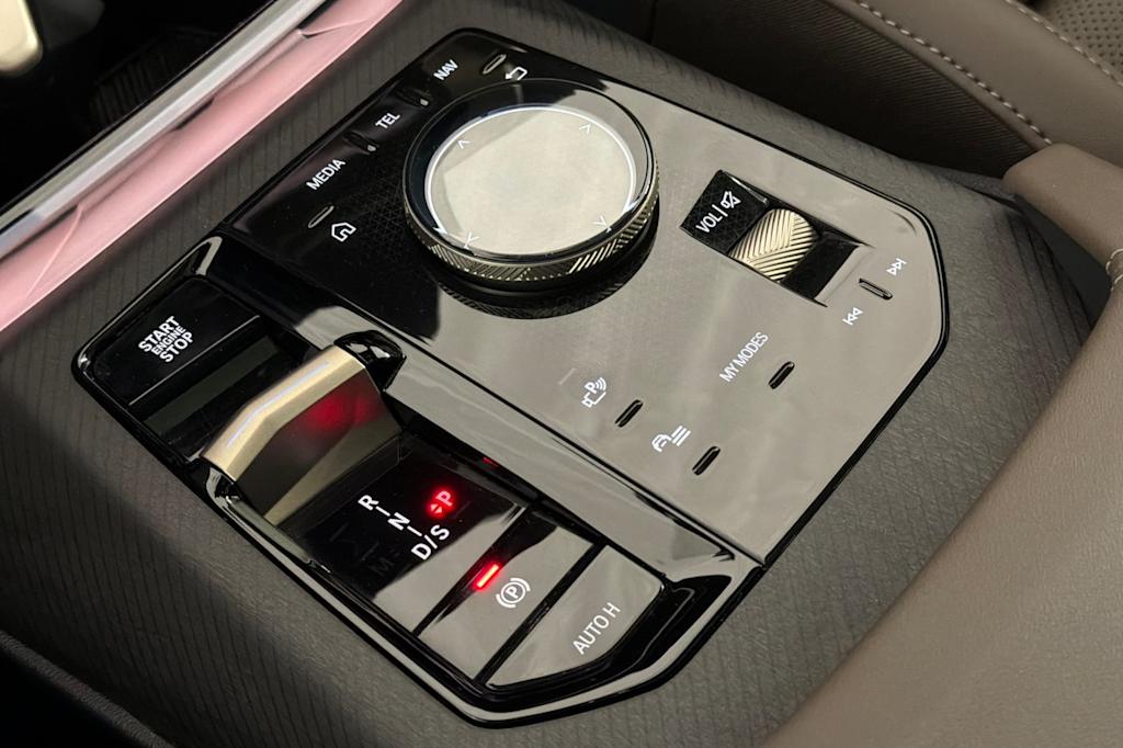 Thumbnail: 2025 BMW X3 - 14