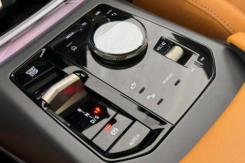 Thumbnail: 2025 BMW X3 - 14