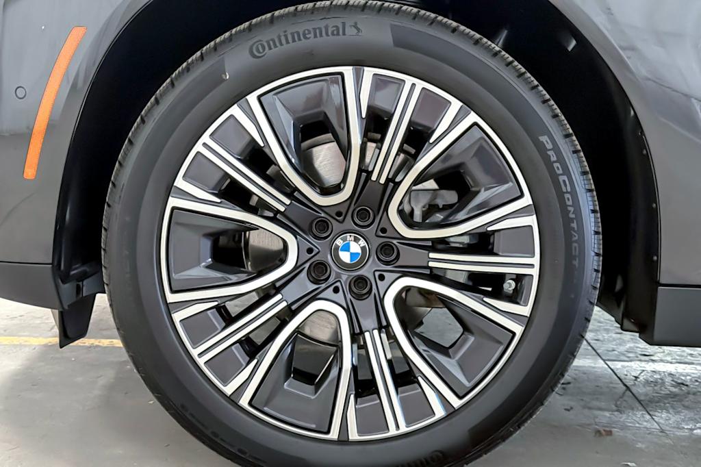 Thumbnail: 2026 BMW X3 - 8