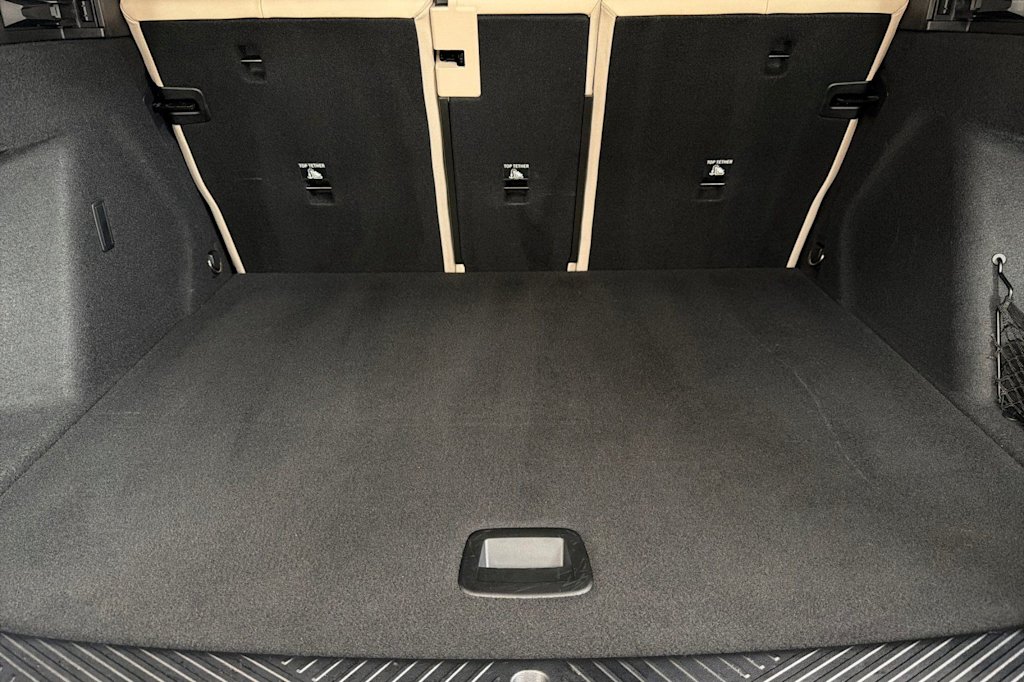 Thumbnail: 2025 BMW X3 - 16