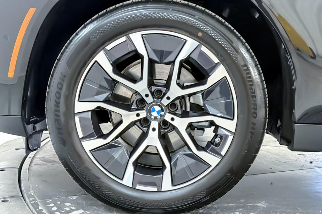 Thumbnail: 2026 BMW X3 - 8