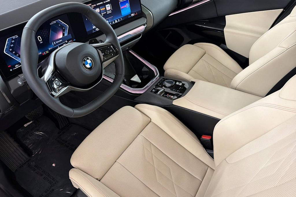 Thumbnail: 2026 BMW X3 - 10