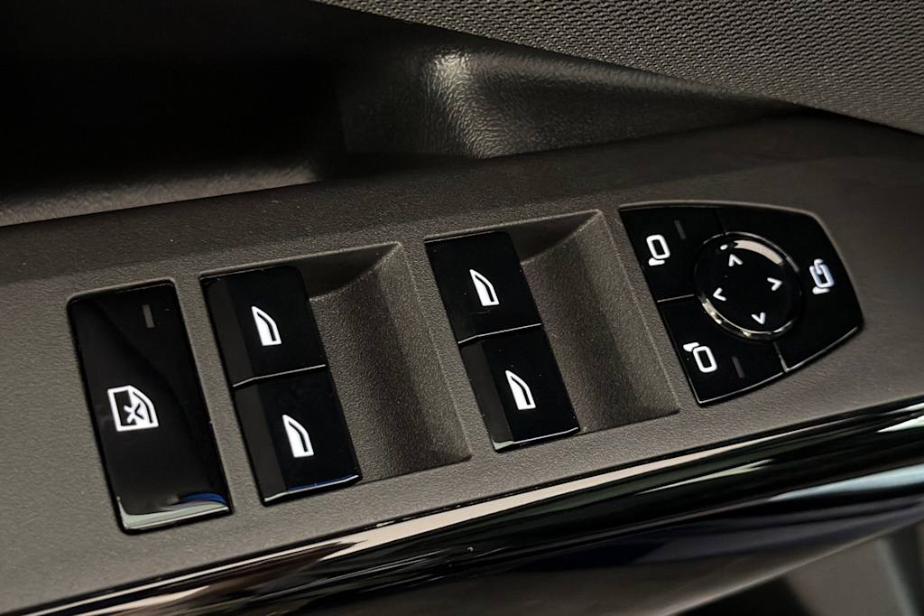 Thumbnail: 2026 BMW X3 - 22