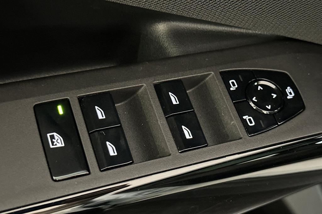 Thumbnail: 2026 BMW X3 - 20