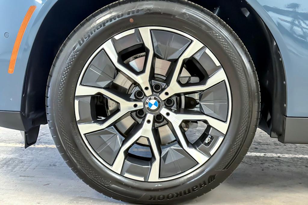 Thumbnail: 2026 BMW X3 - 8