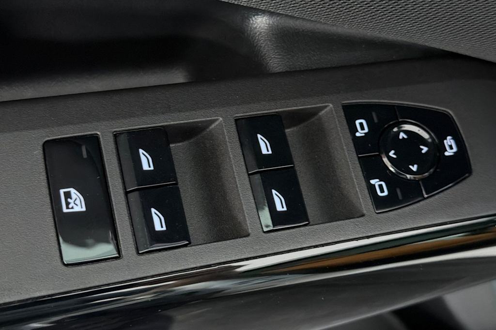 Thumbnail: 2026 BMW X3 - 22