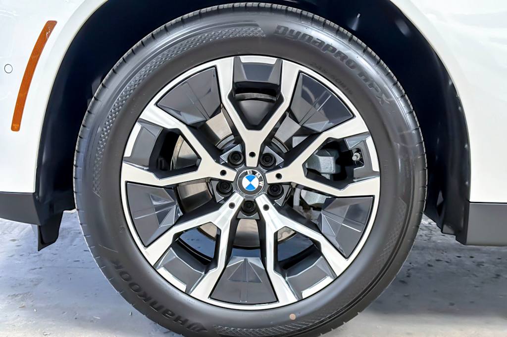 Thumbnail: 2026 BMW X3 - 8