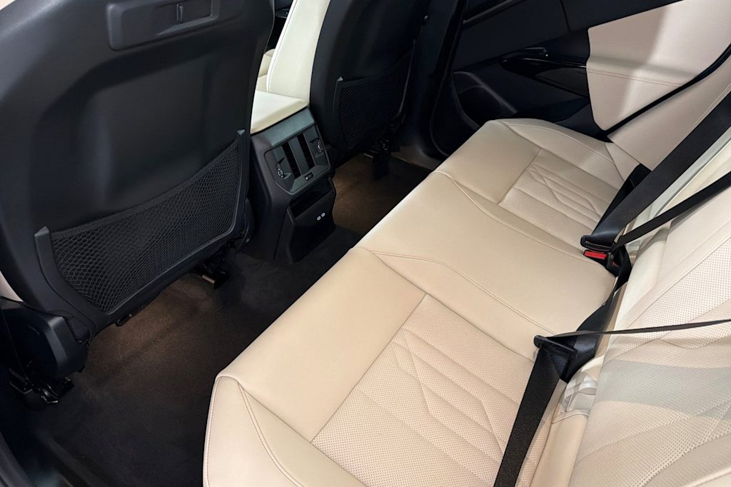 Thumbnail: 2026 BMW X3 - 12