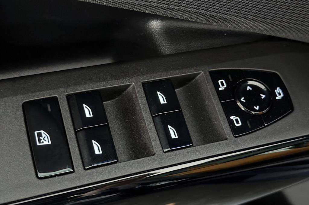 Thumbnail: 2025 BMW X3 - 22