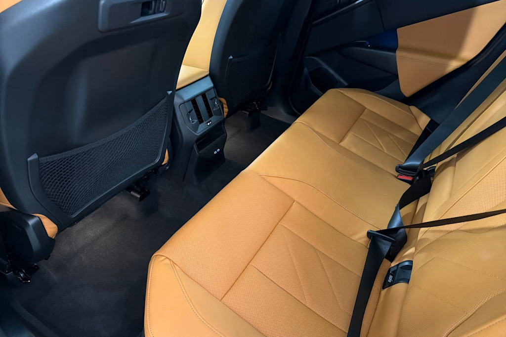 Thumbnail: 2025 BMW X3 - 12