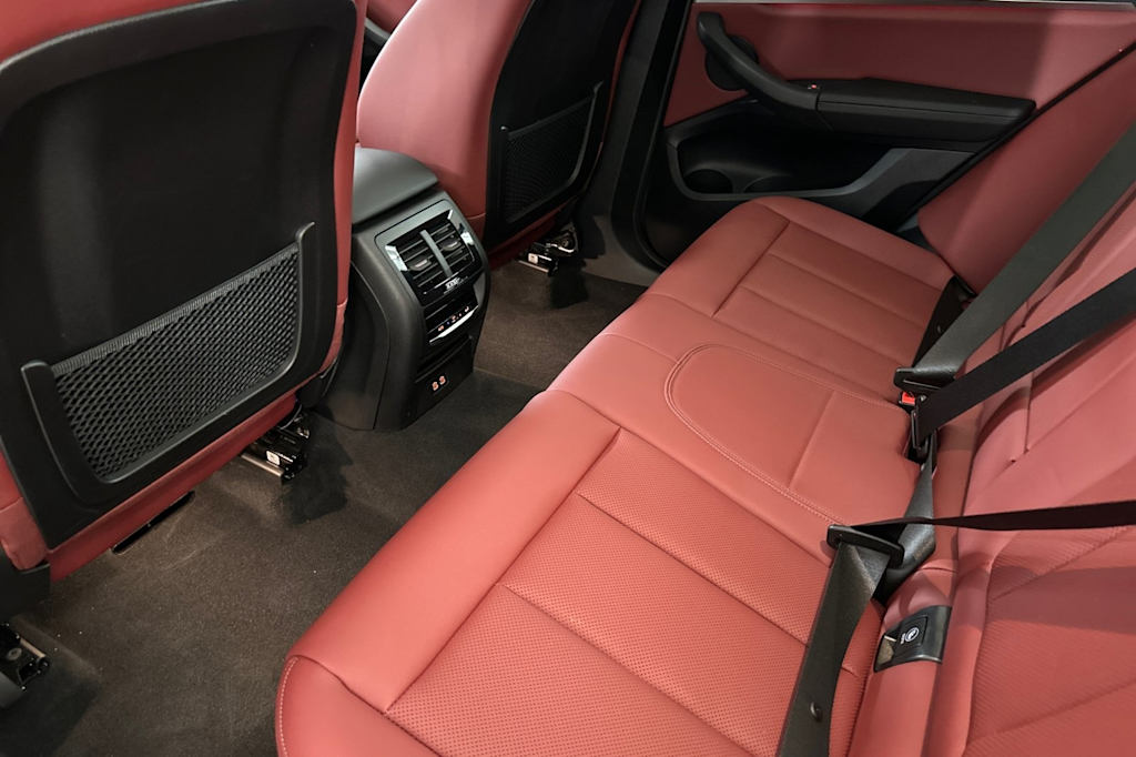 2024 BMW X3 M40i 11