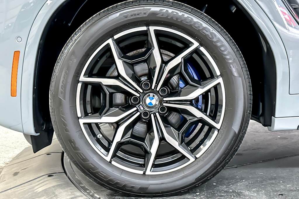 2024 BMW X3 M40i 8