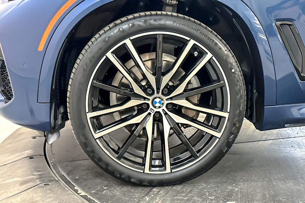 Thumbnail: 2023 BMW X5 - 7
