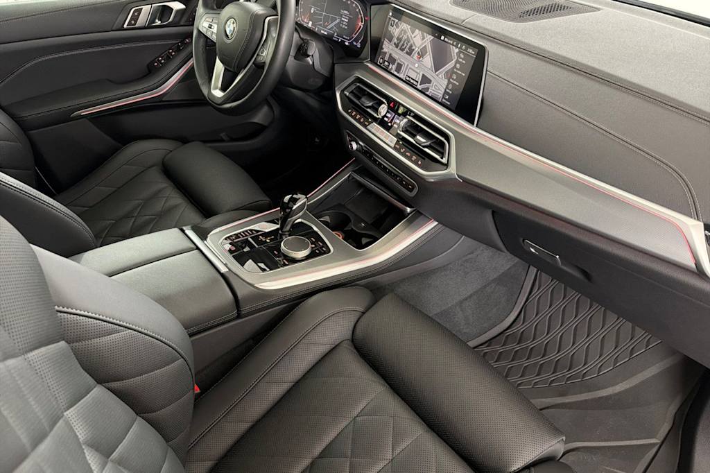 Thumbnail: 2023 BMW X5 - 12