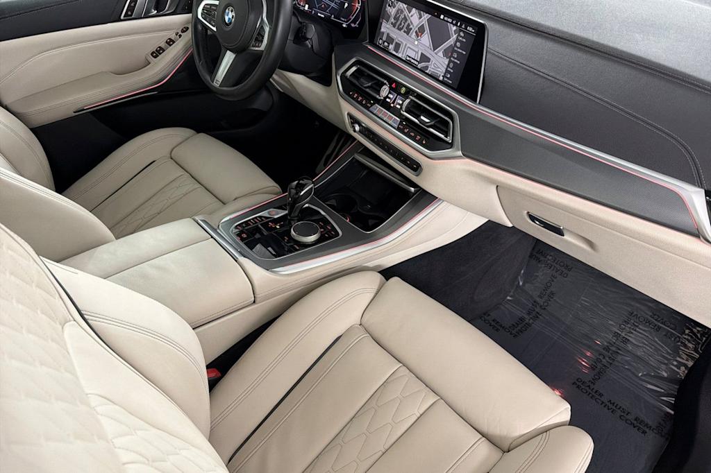 Thumbnail: 2023 BMW X5 - 10