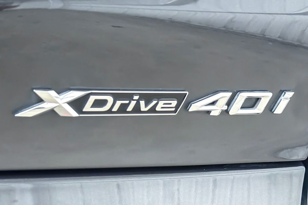 Thumbnail: 2023 BMW X5 - 7