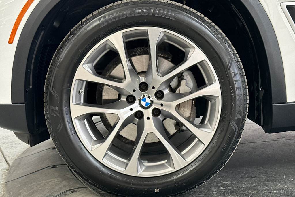 2021 BMW X5 xDrive40i 7