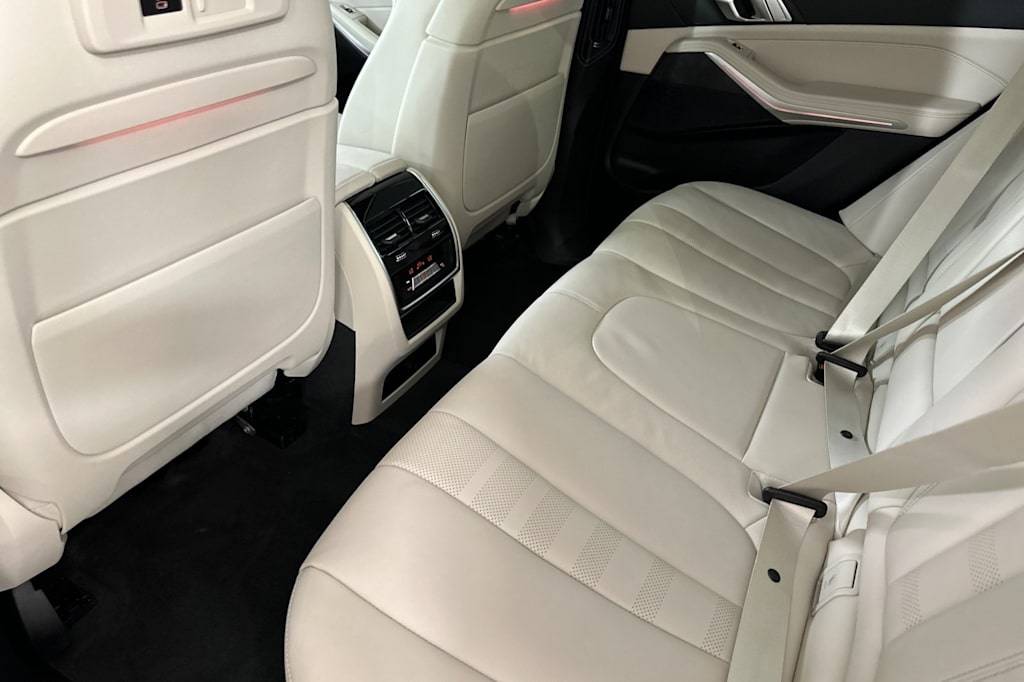 Thumbnail: 2022 BMW X5 - 11