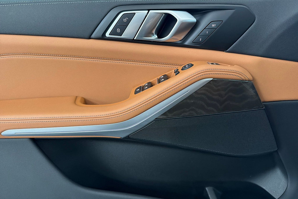 Thumbnail: 2023 BMW X5 - 20