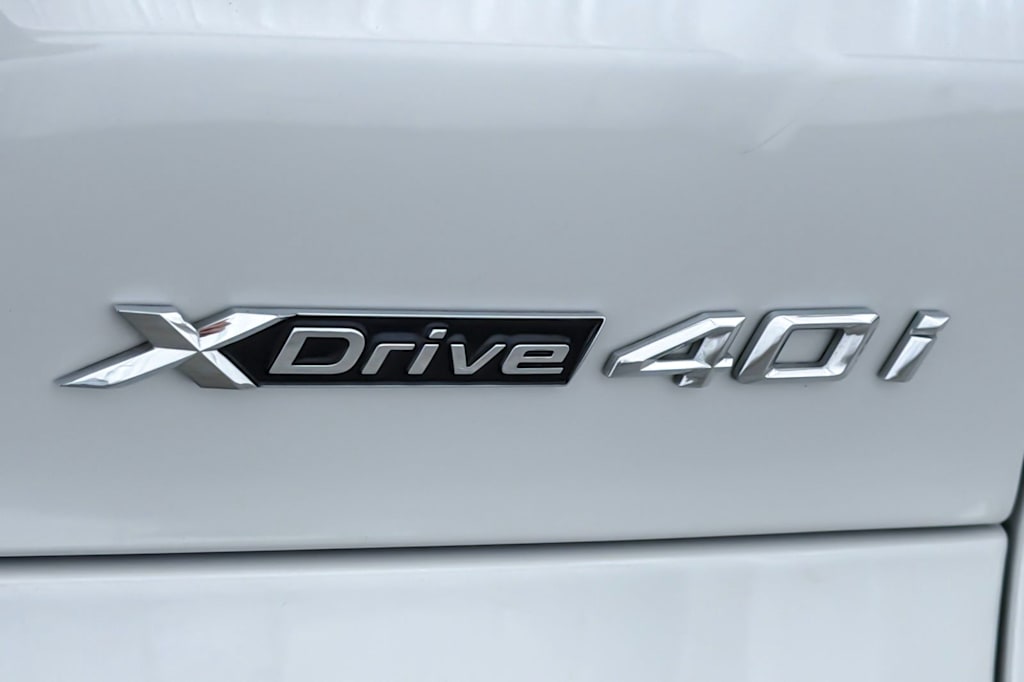 Thumbnail: 2023 BMW X5 - 7